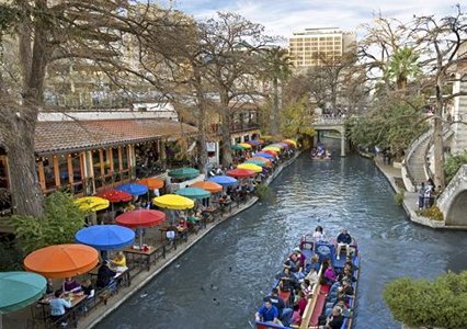 San-Antonio-Riverwalk